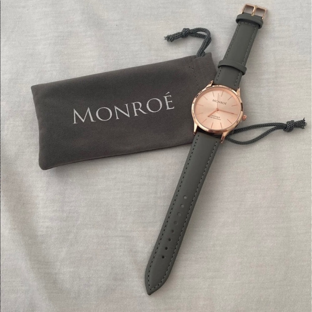 Monroe Classique Watch